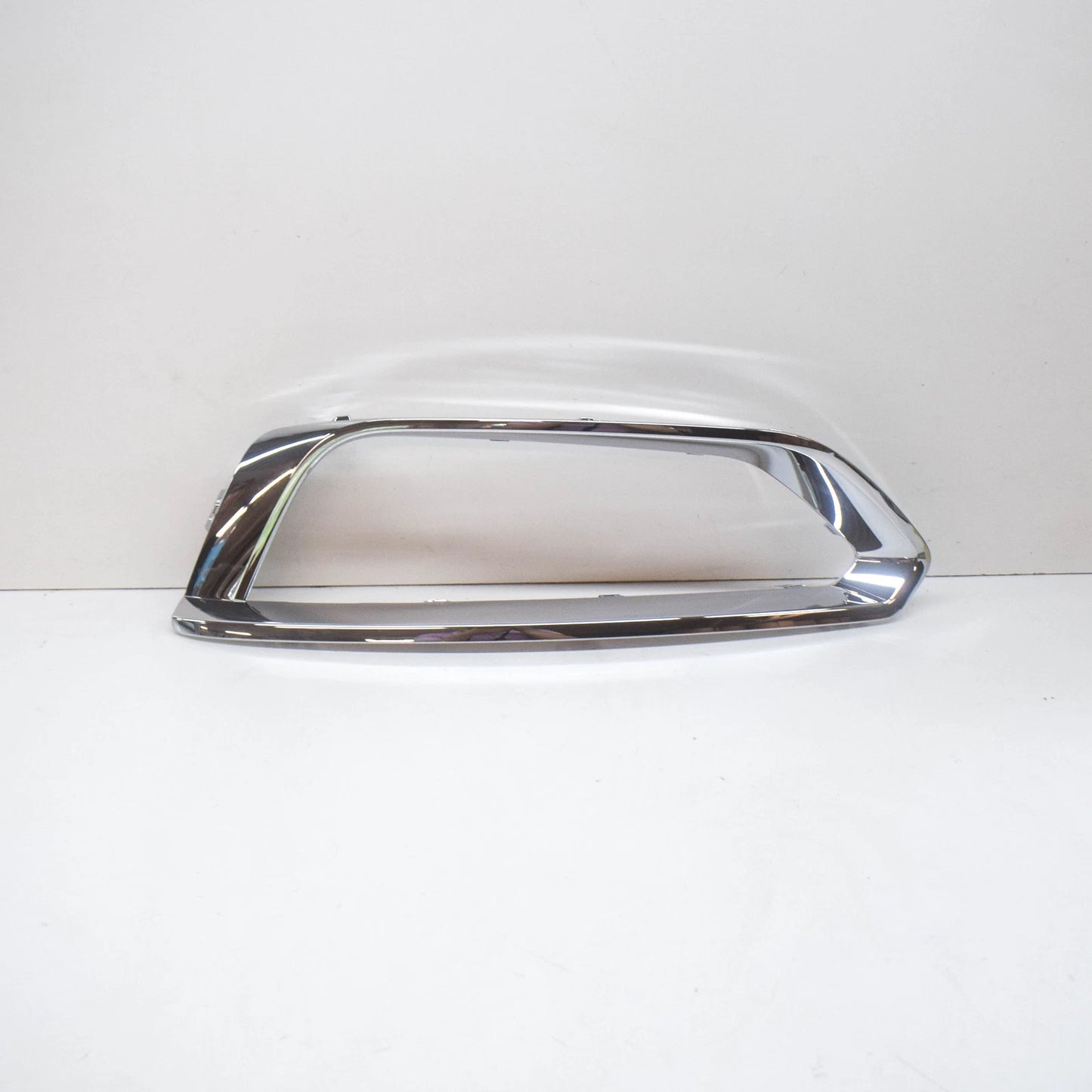 NEW BMW 2 F22 LEFT FOG LIGHT TRIM LUXURY 51117403871 7403871 2015 ORIGINAL