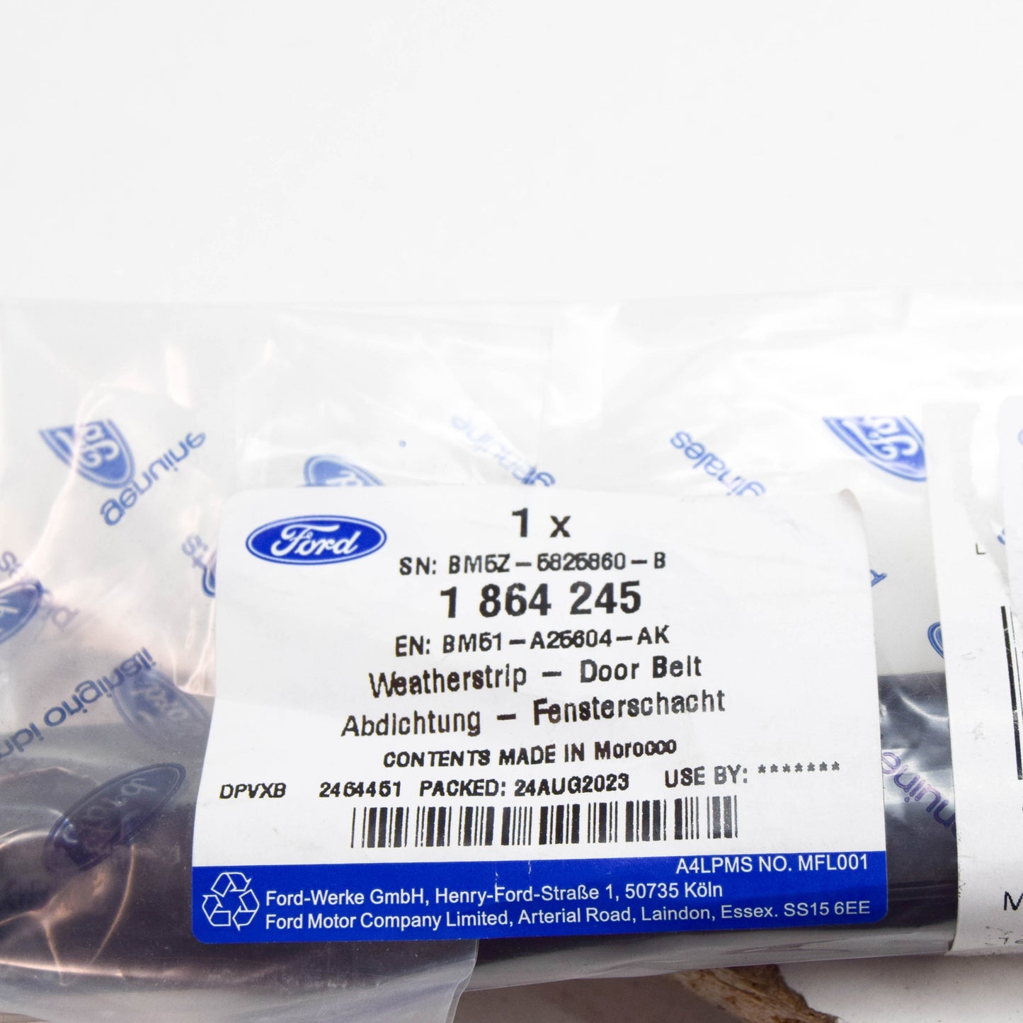 new ford focus c346 mk3 rear right door window belt weatherstrip 1864245
