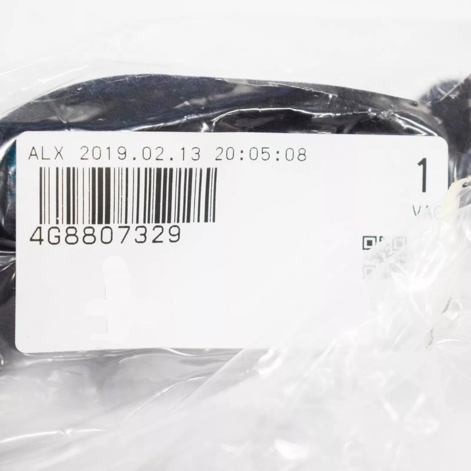 NEW AUDI A7 4G REAR LEFT SIDE BUMPER MOUNTING STRAP 4G8807329 ORIGINAL