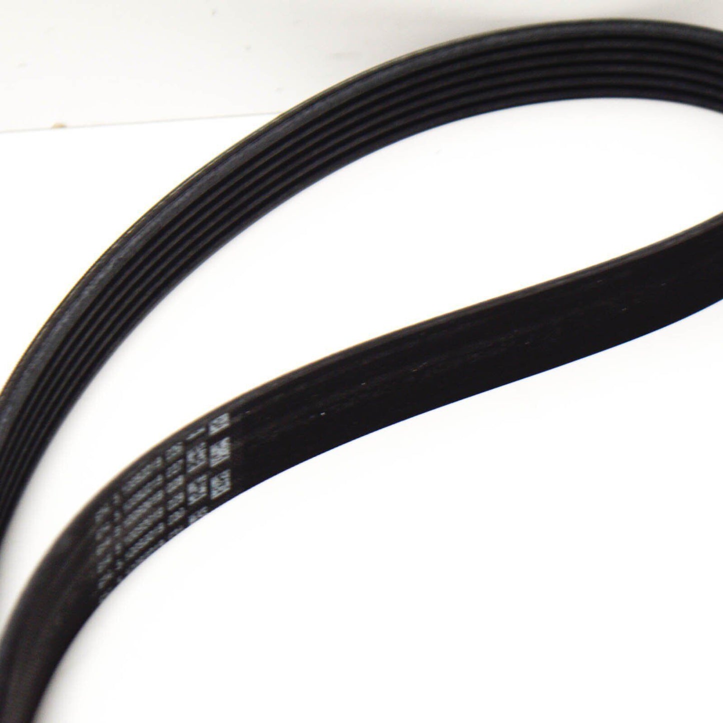 NEW MERCEDES BENZ ML W166 AMG SERPENTINE V-RIBBED BELT A0039934796 ORIGINAL