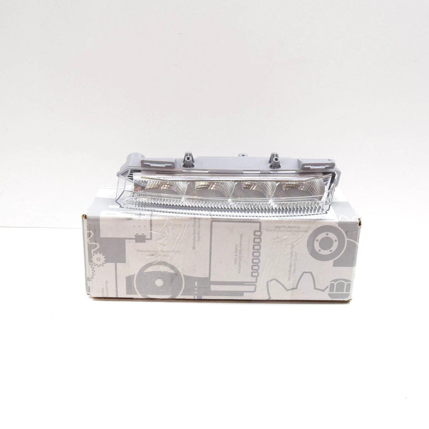 NEW MERCEDES BENZ B W246 FRONT LEFT DAYTIME RUNNING LIGHT A2049069100 ORIGINAL