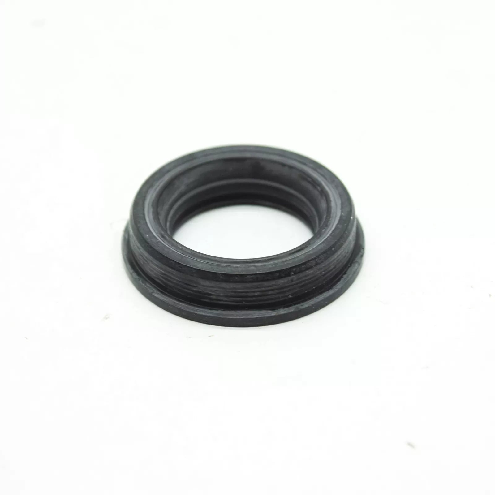 NEW AUDI A8 D3 CYLINDER HEAD COVER SEAL 07D109091 ORIGINAL