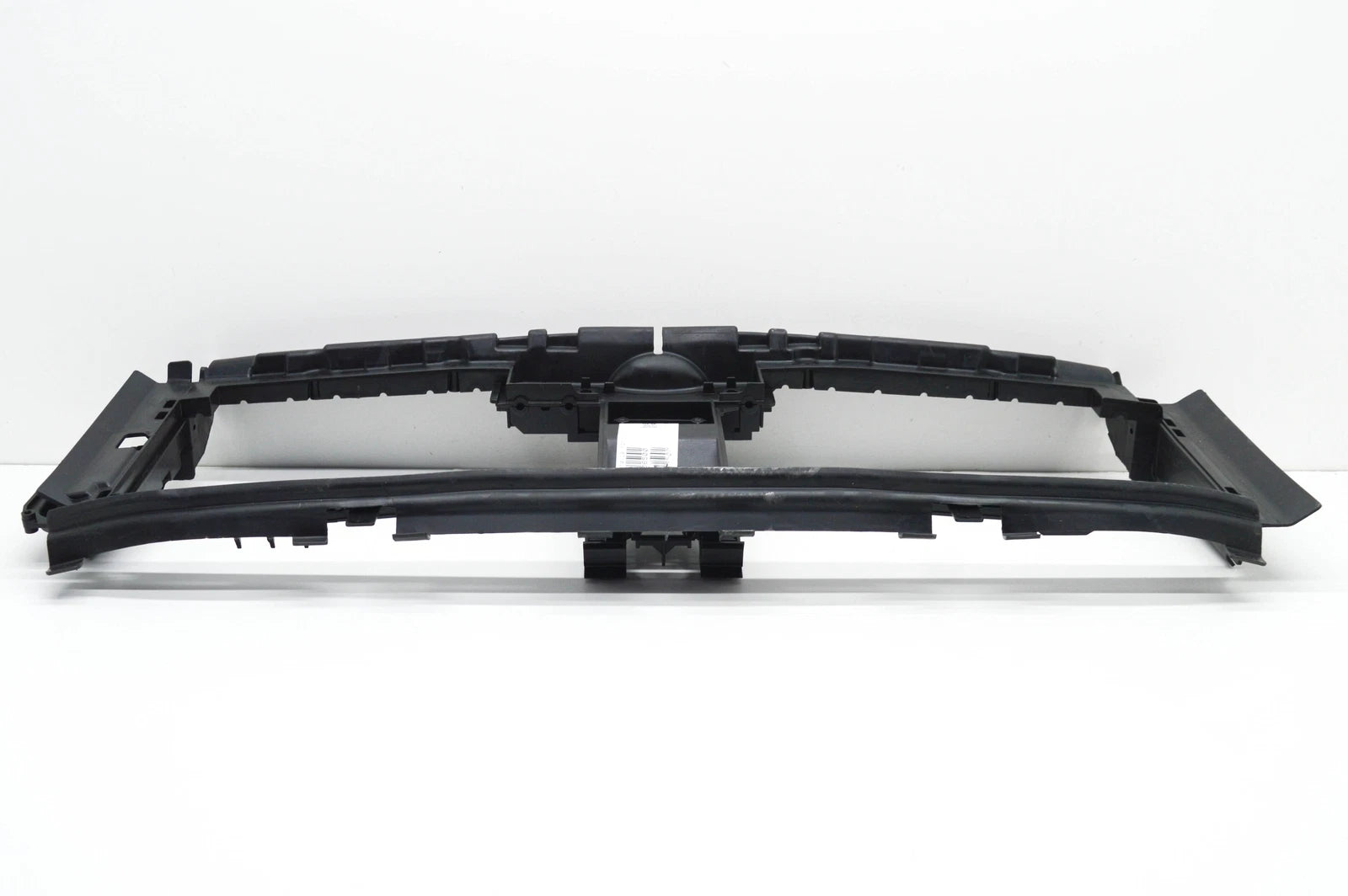 NEW MERCEDES-BENZ CLS C257 RADIATOR FRONT AIR DUCT SEGMENT A2135006500 ORIGINAL