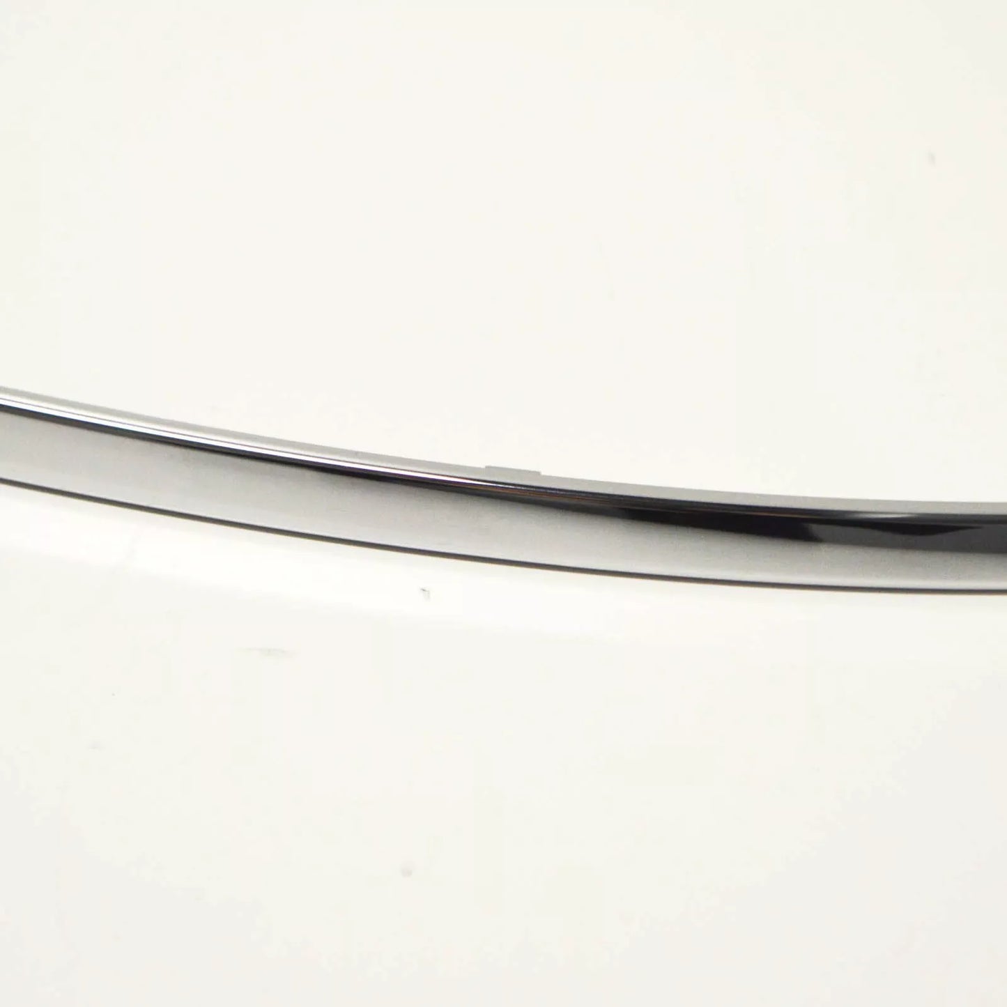 NEW MERCEDES-BENZ E COUPE C207 REAR BUMPER LEFT MOLDING A2078852121 ORIGINAL