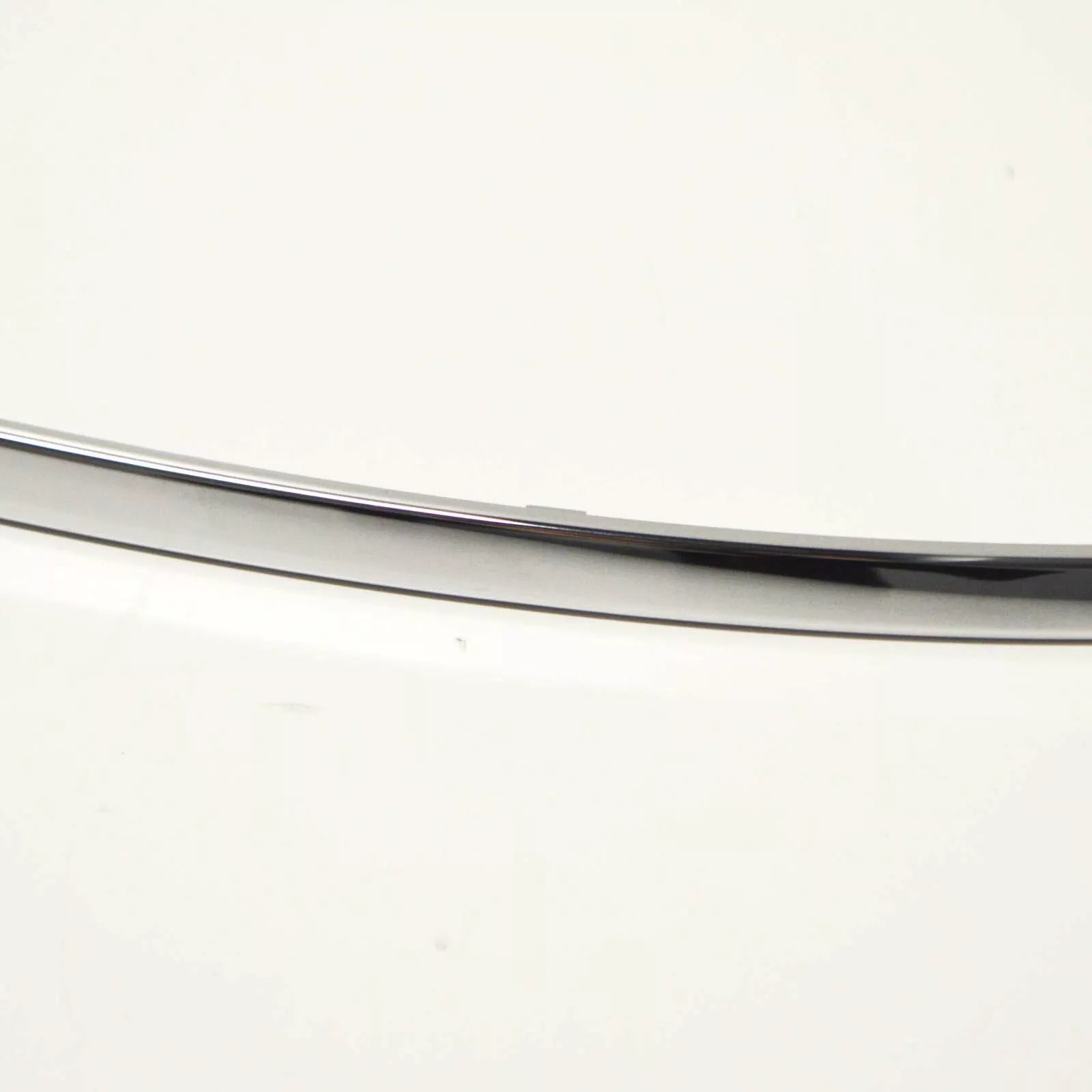 NEW MERCEDES-BENZ E COUPE C207 REAR BUMPER LEFT MOLDING A2078852121 ORIGINAL