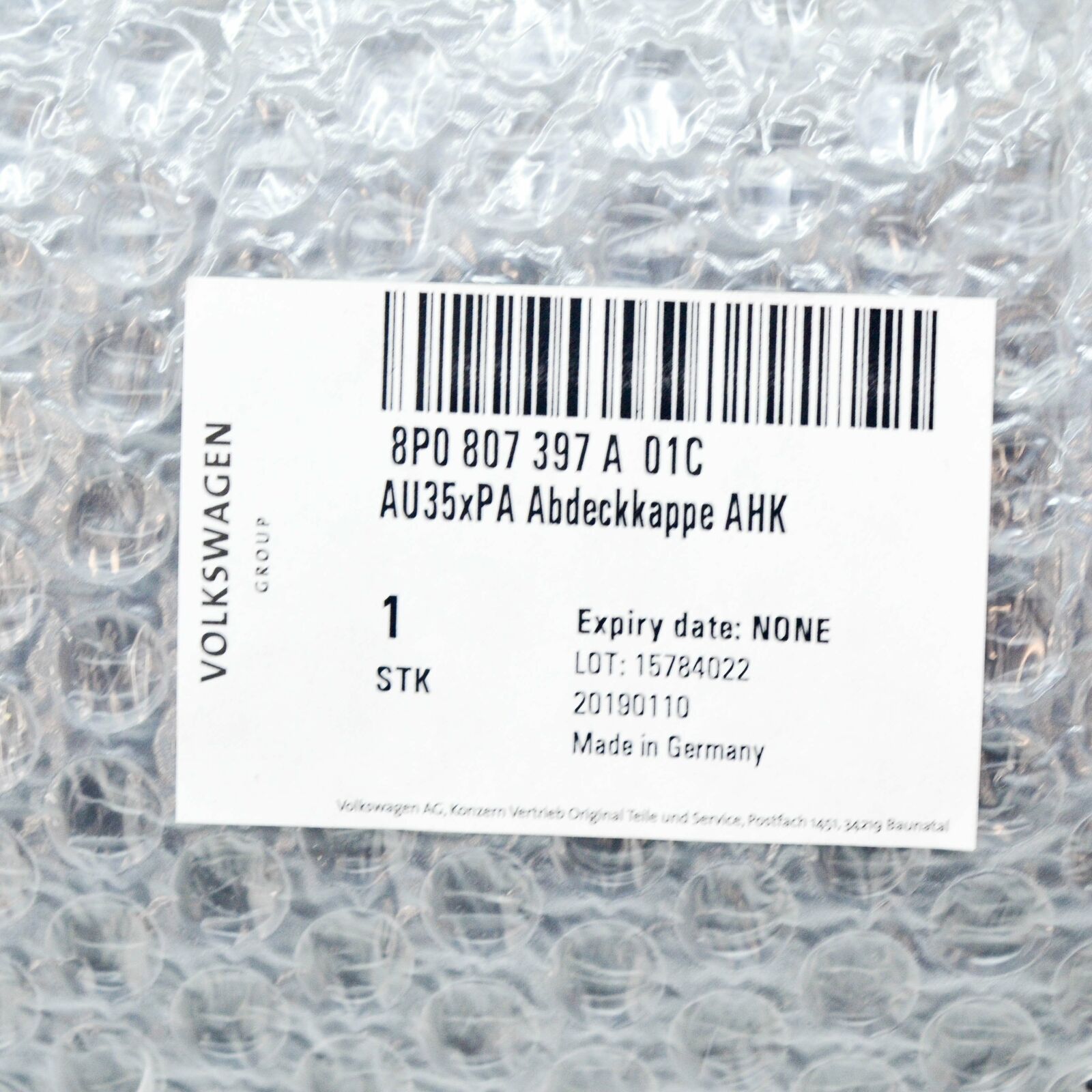 NEW AUDI A3 8P REAR BUMPER TOWING FACILITY COVER 8P0807397A01C ORIGINAL