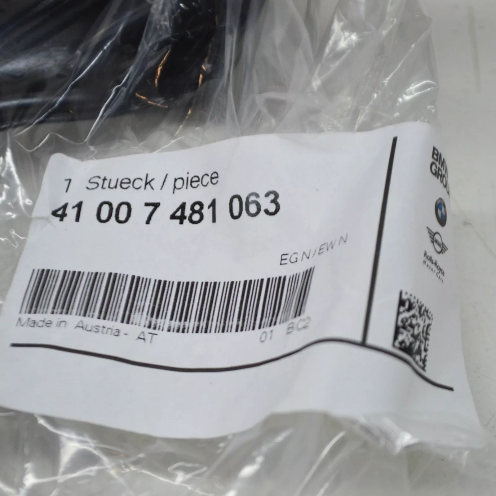 NEW BMW 6 GRAN TURISMO G32 FRONT LEFT FENDER WING HOLDER 41007481063 ORIGINAL