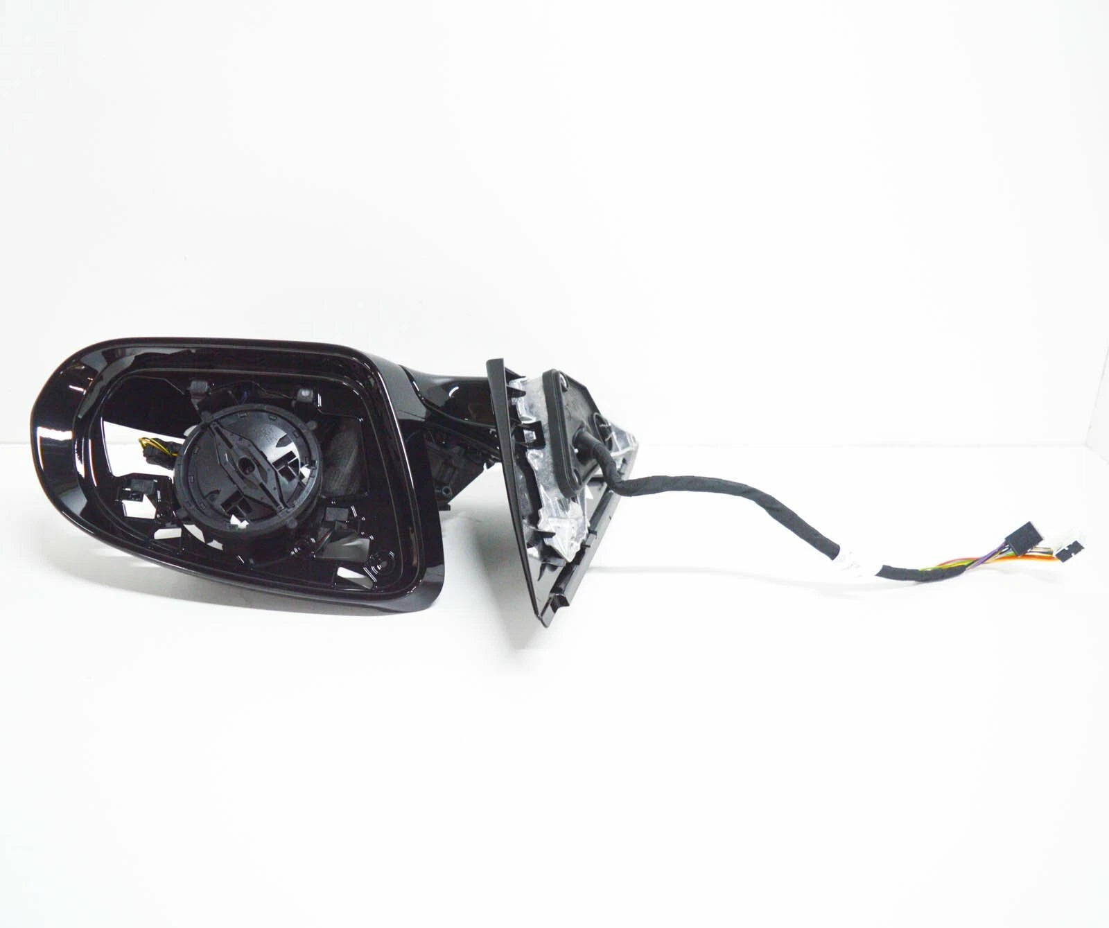 NEW MERCEDES-BENZ S W222 FRONT RIGHT DOOR MIRROR FRAME LHD A2228106200