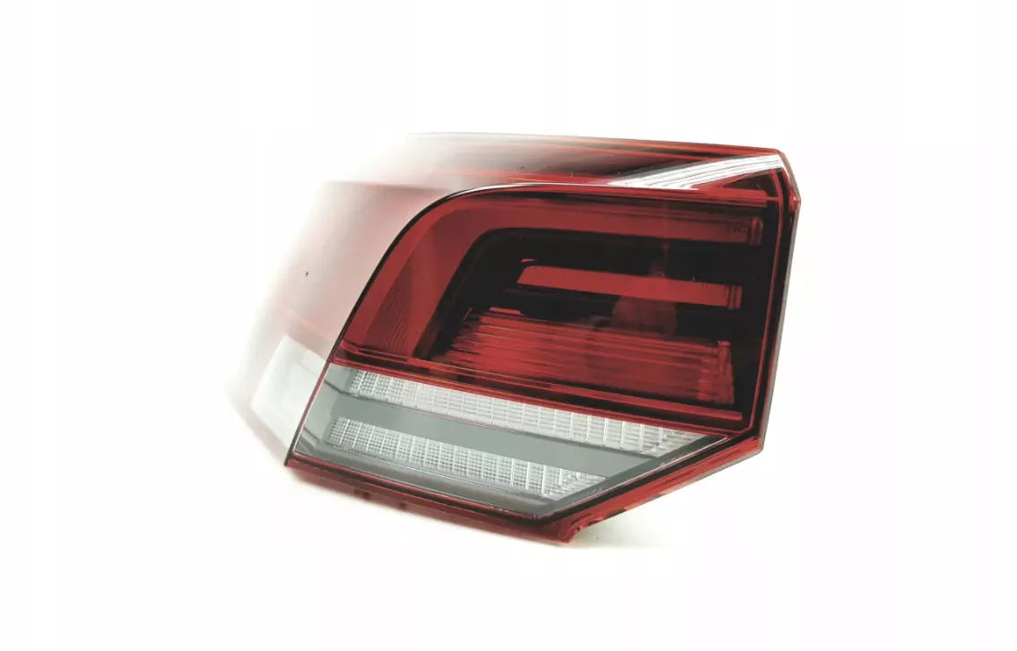 NEW VOLKSWAGEN GOLF MK8 REAR LEFT OUTER LED TAILLIGHT 5H0945095C ORIGINAL