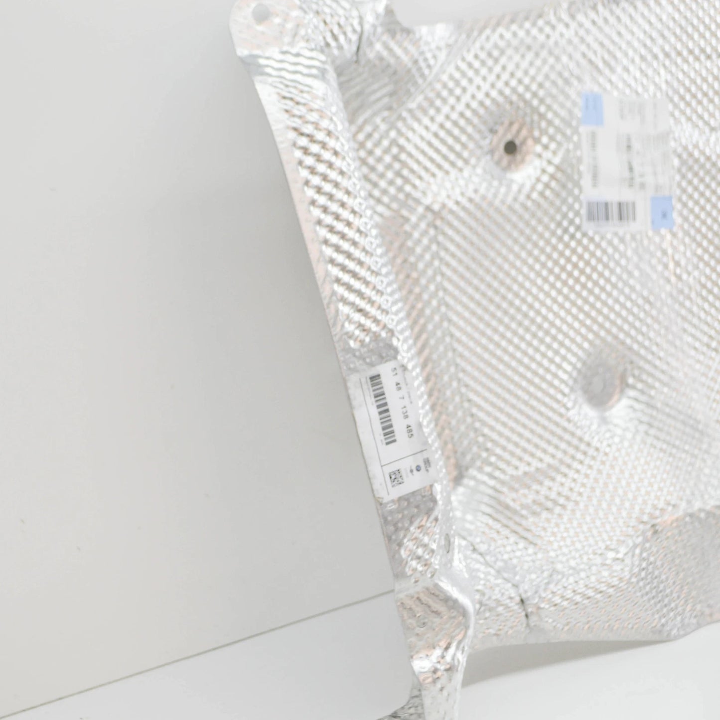 NEW BMW 3 E90 REAR LEFT SILENCER HEAT INSULATION 51487138485 7138485 ORIGINAL