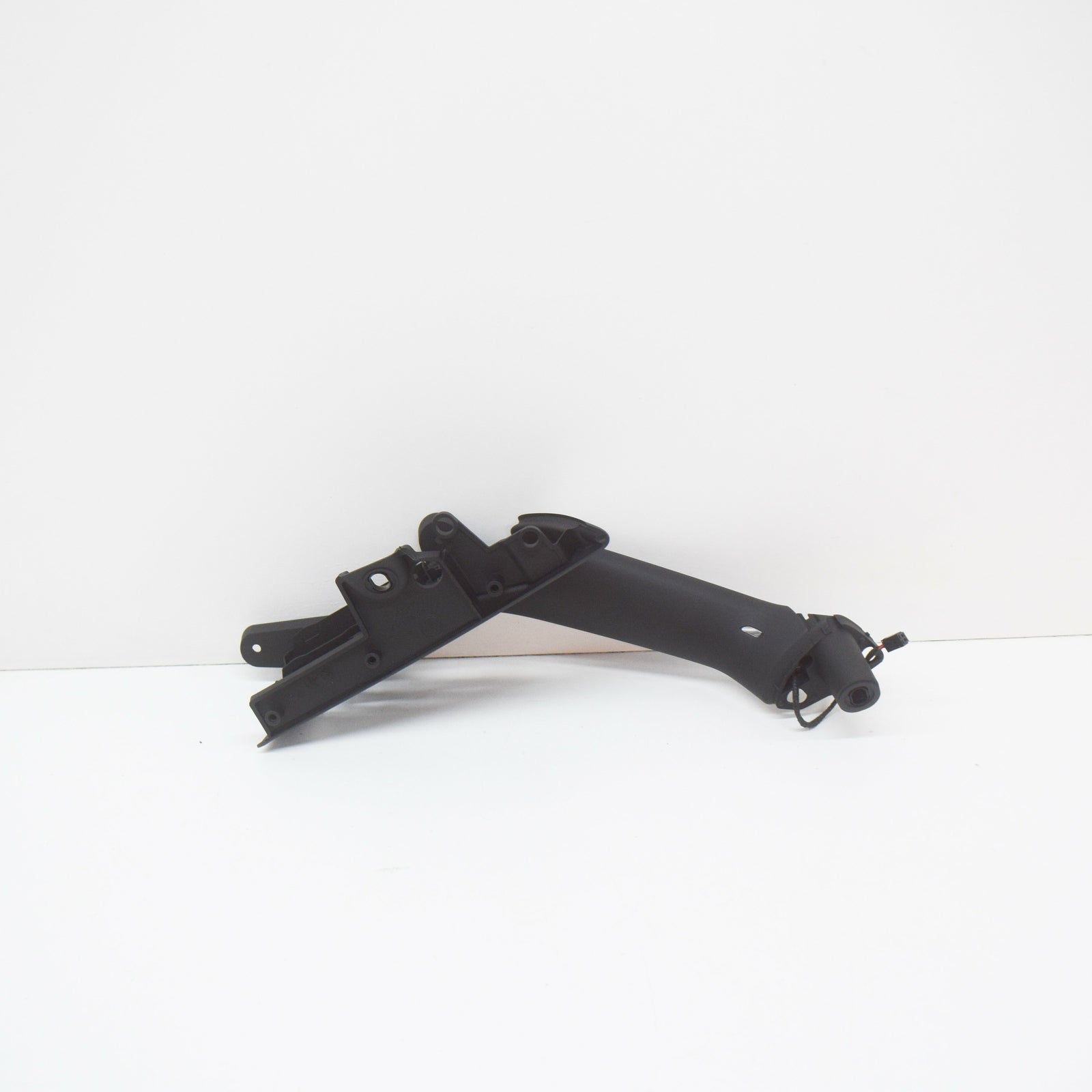 NEW VW PASSAT B8 INTERIOR FRONT LEFT DOOR PULL HANDLE LHD 3G1867179A81U ORIGINAL