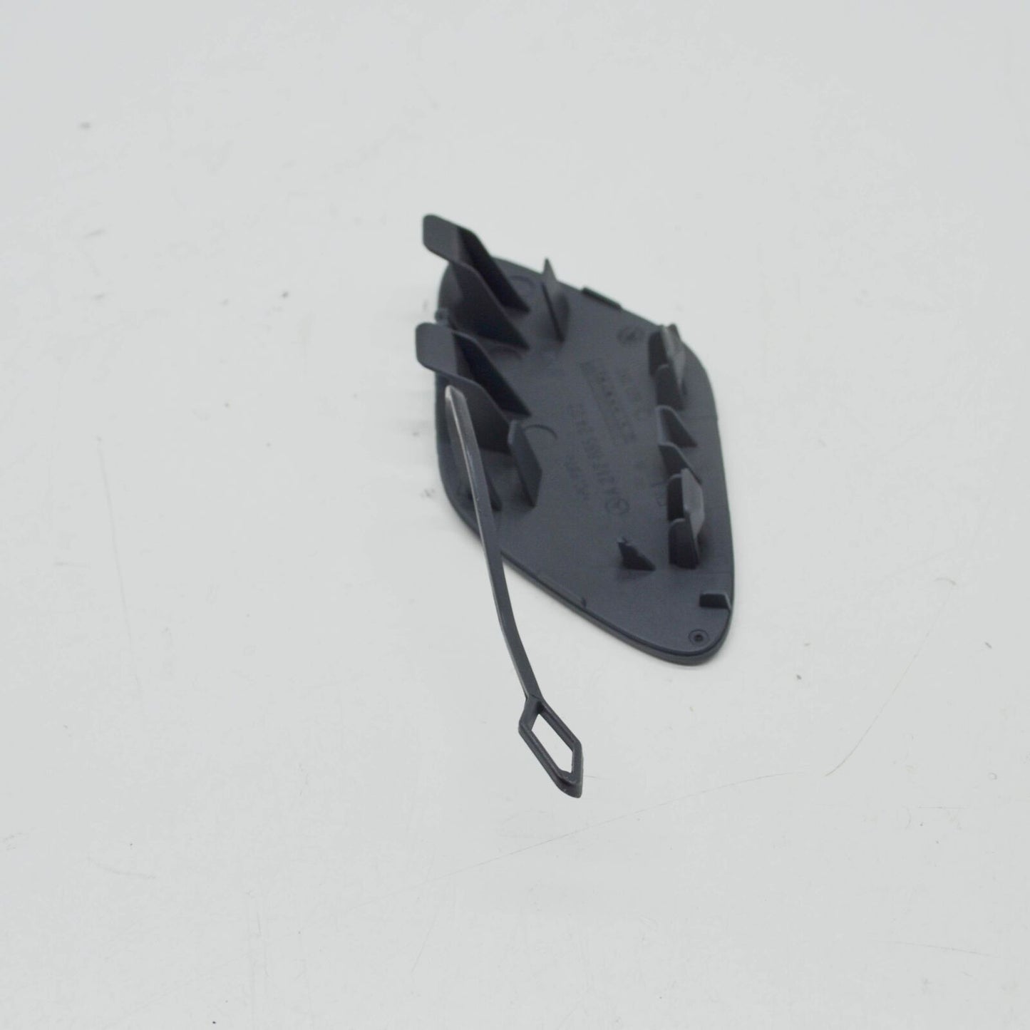 NEW MERCEDES-BENZ E-CLASS W212 FRONT BUMPER TOW EYE CAP A21288524229999 ORIGINAL