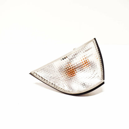 NEW BMW 3 SERIES E36 FRONT LEFT LIGHT WHITE TURN INDICATOR 82199403093