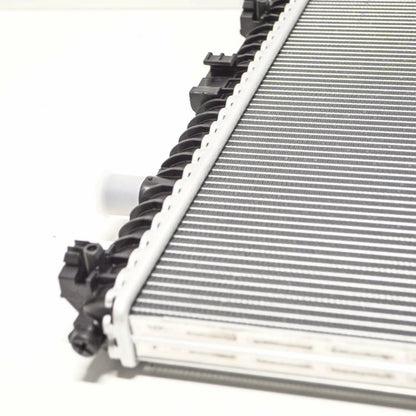 NEW AUDI Q7 4M MK2 AUXILIARY RADIATOR 4M0145804AA ORIGINAL
