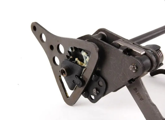 NEW BMW 3 E46 FRONT RIGHT SEAT ANGLE ADJUSTMENT 52108240052 8240052 ORIGINAL