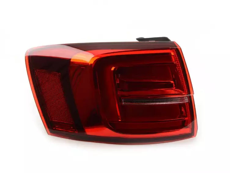 NEW VW JETTA MK6 16 REAR OUTER LEFT TAILLIGHT 5C6945207D ORIGINAL