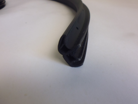 new ford galaxy mk2 rear door weatherstrip seal 1676975 original
