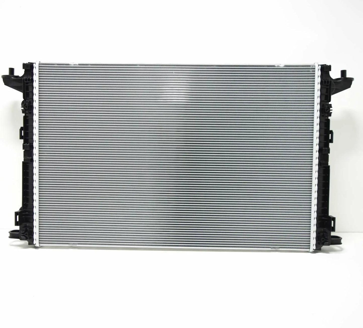 NEW AUDI Q7 4M COOLANT WATER RADIATOR 8W0121251AA