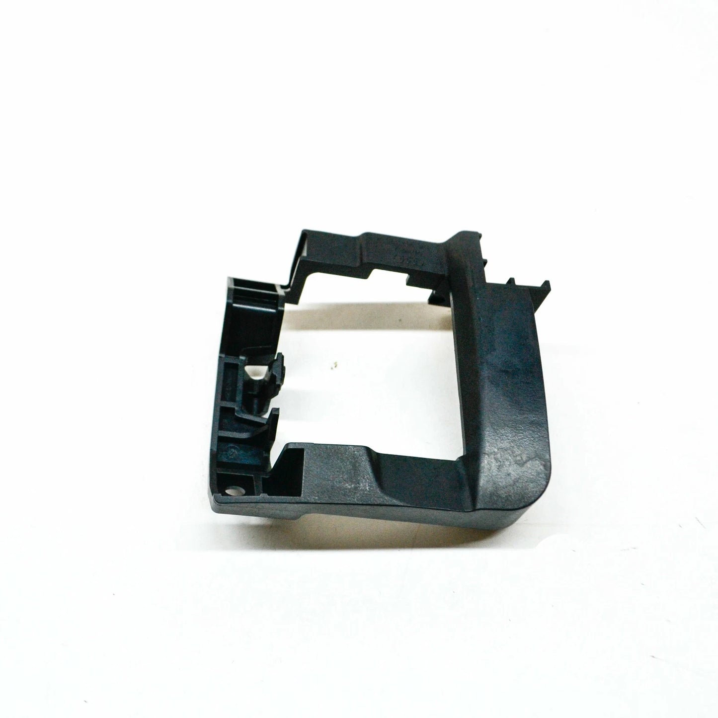 NEW AUDI A5 CABRIO 8W6 REAR BUMPER LEFT RADAR SPOT BRACKET 8W6907175A ORIGINAL