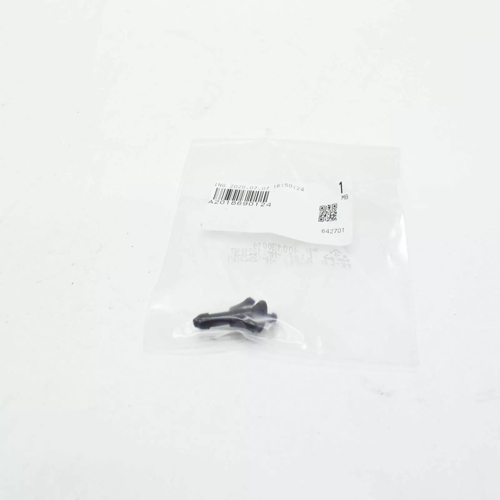 NEW MERCEDES-BENZ E W124 HEADLAMP WASHER NOZZLE A2018690124 ORIGINAL