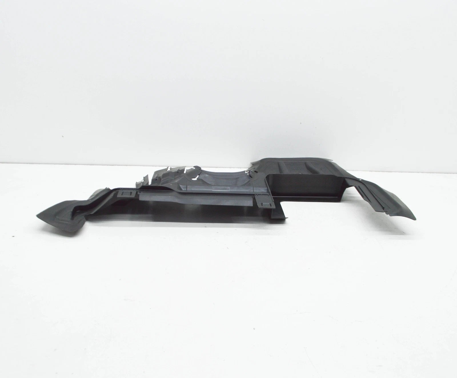 NEW AUDI A6 C8 AVANT RIGHT RADIATOR AIR DUCT 4K0121284AC ORIGINAL