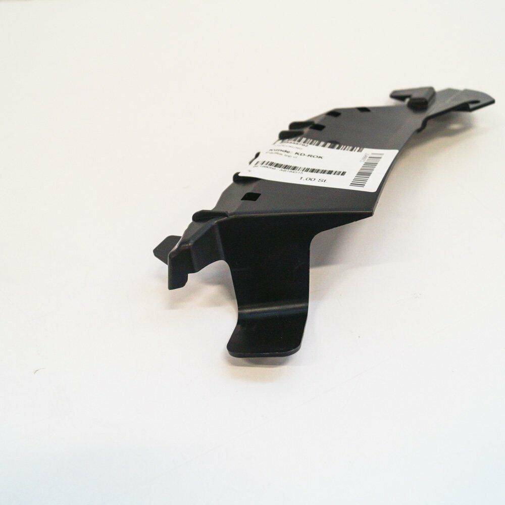 NEW MERCEDES BENZ C CLASS W205 PLASTIC TRIM COVER A2058855702 ORIGINAL