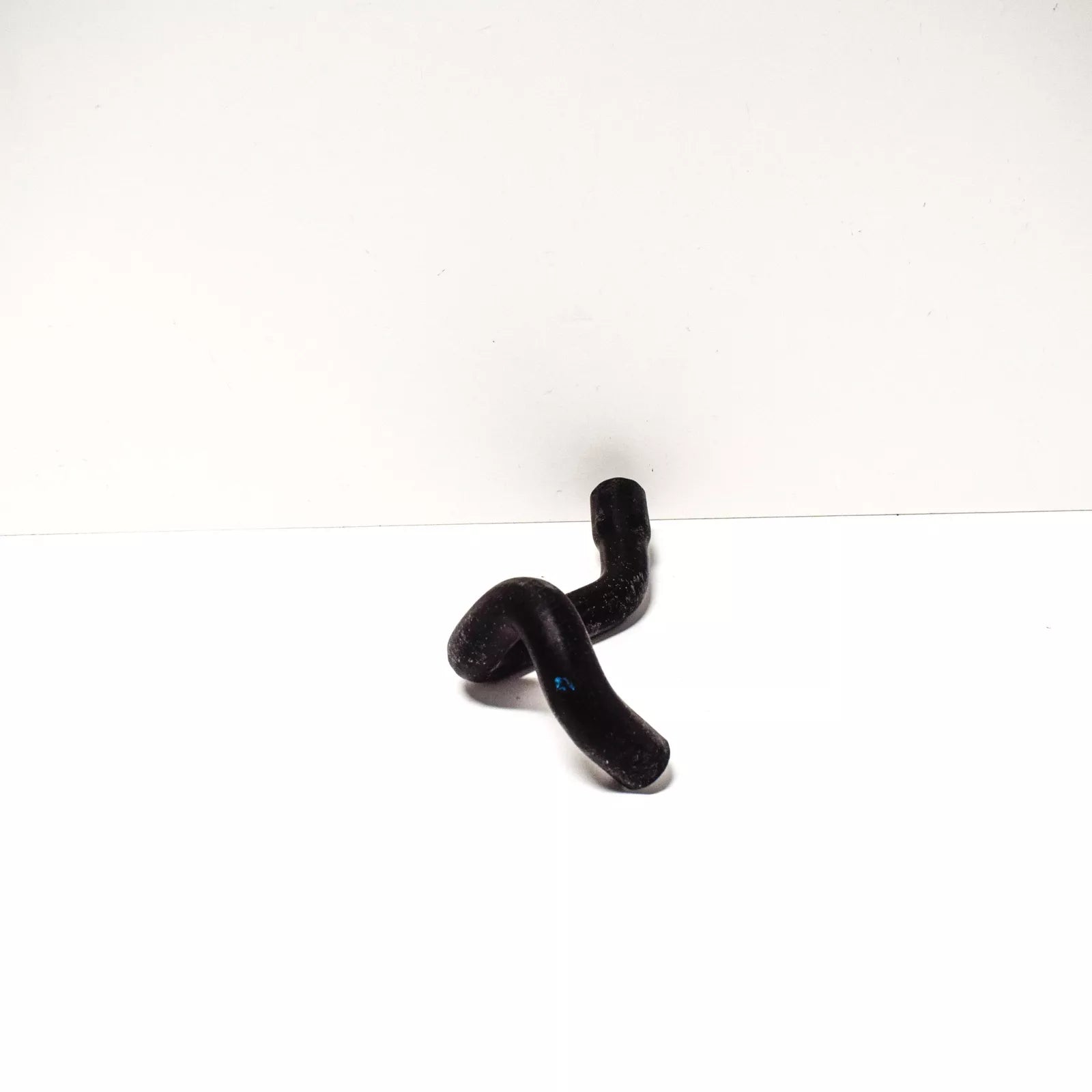 NEW BMW 3 E30 INLET HEATER HOSE 64211380527 1380527 ORIGINAL