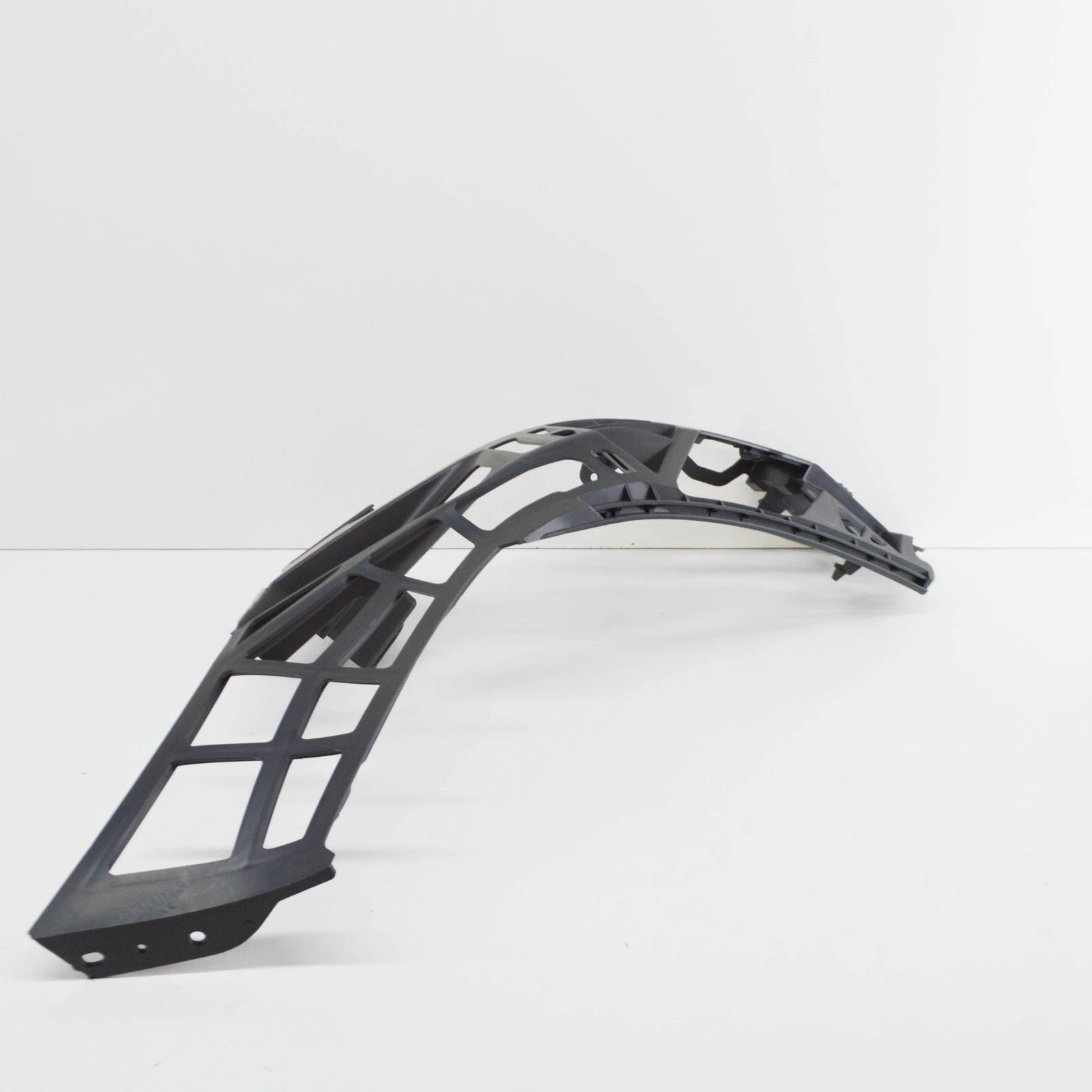 NEW MERCEDES-BENZ CLS C218 FRONT LEFT BUMPER BASIC CARRIER A2188851565 ORIGINAL