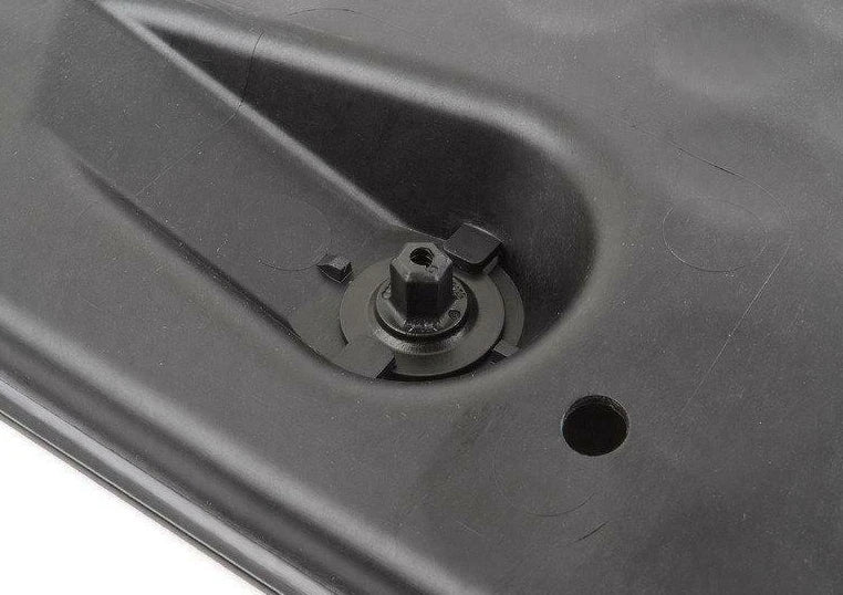 NEW VW EOS REAR LEFT BOTTOM UNDERBODY PROTECTION TRIM 1Q0825201A ORIGINAL