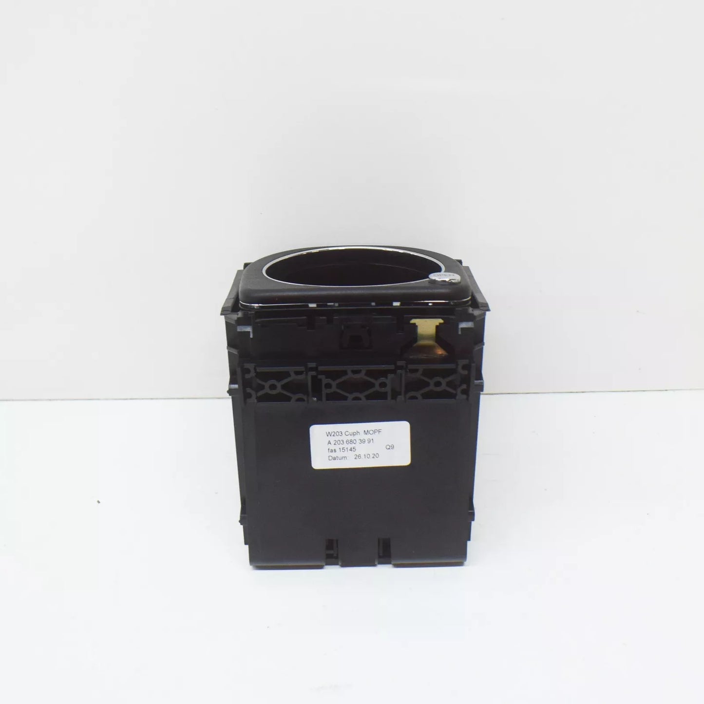 NEW MERCEDES-BENZ C W203 CENTER CONSOLE CUP HOLDER A2036803991