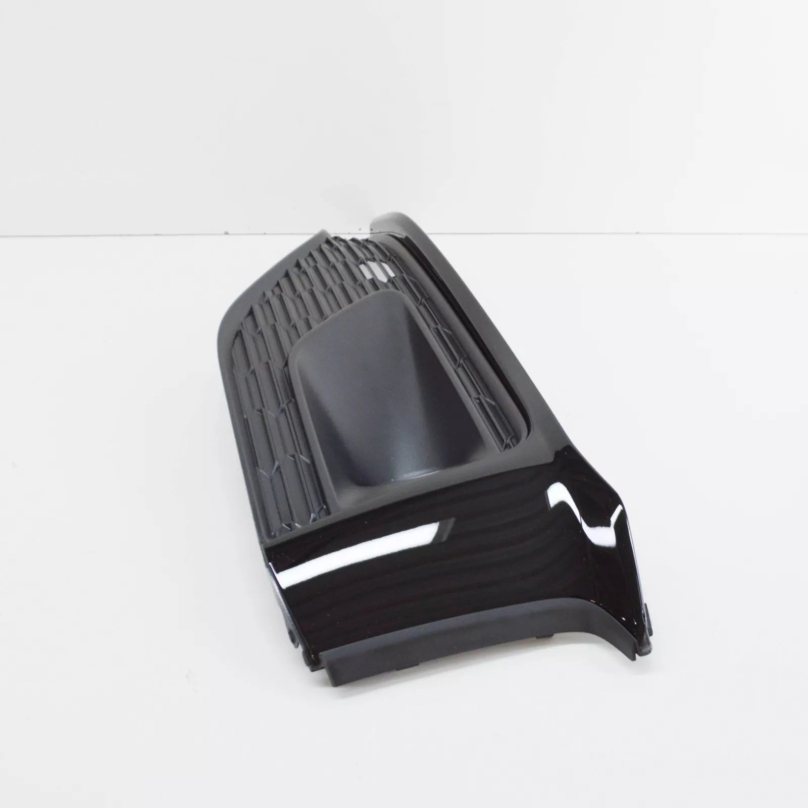 NEW AUDI A5 SPORTBACK F5 FRONT RIGHT AIR GUIDE GRILLE 8W6807682ST94 ORIGINAL