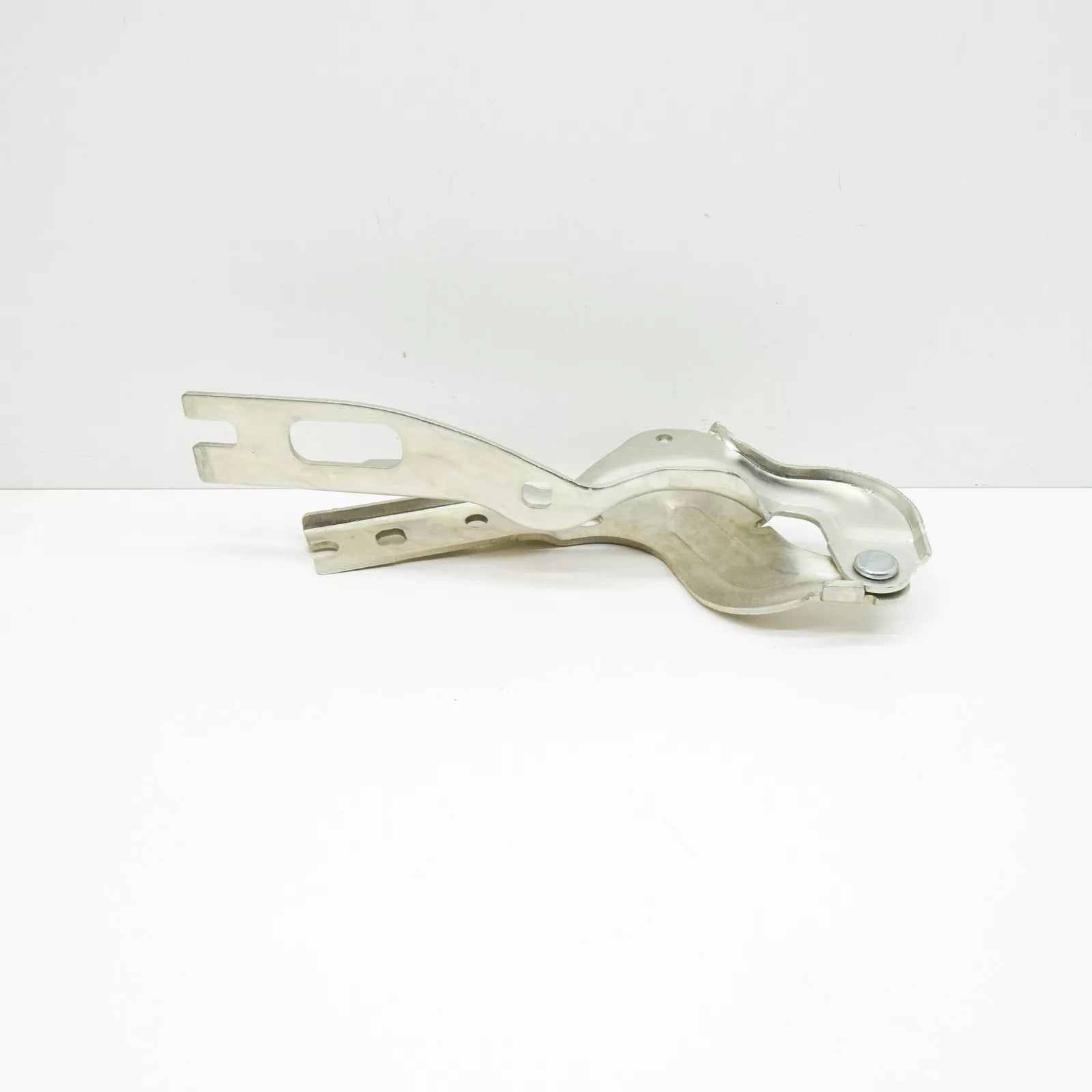 NEW SEAT ATECA KH7 FRONT LEFT BONNET HOOD HINGE 575823301A ORIGINAL