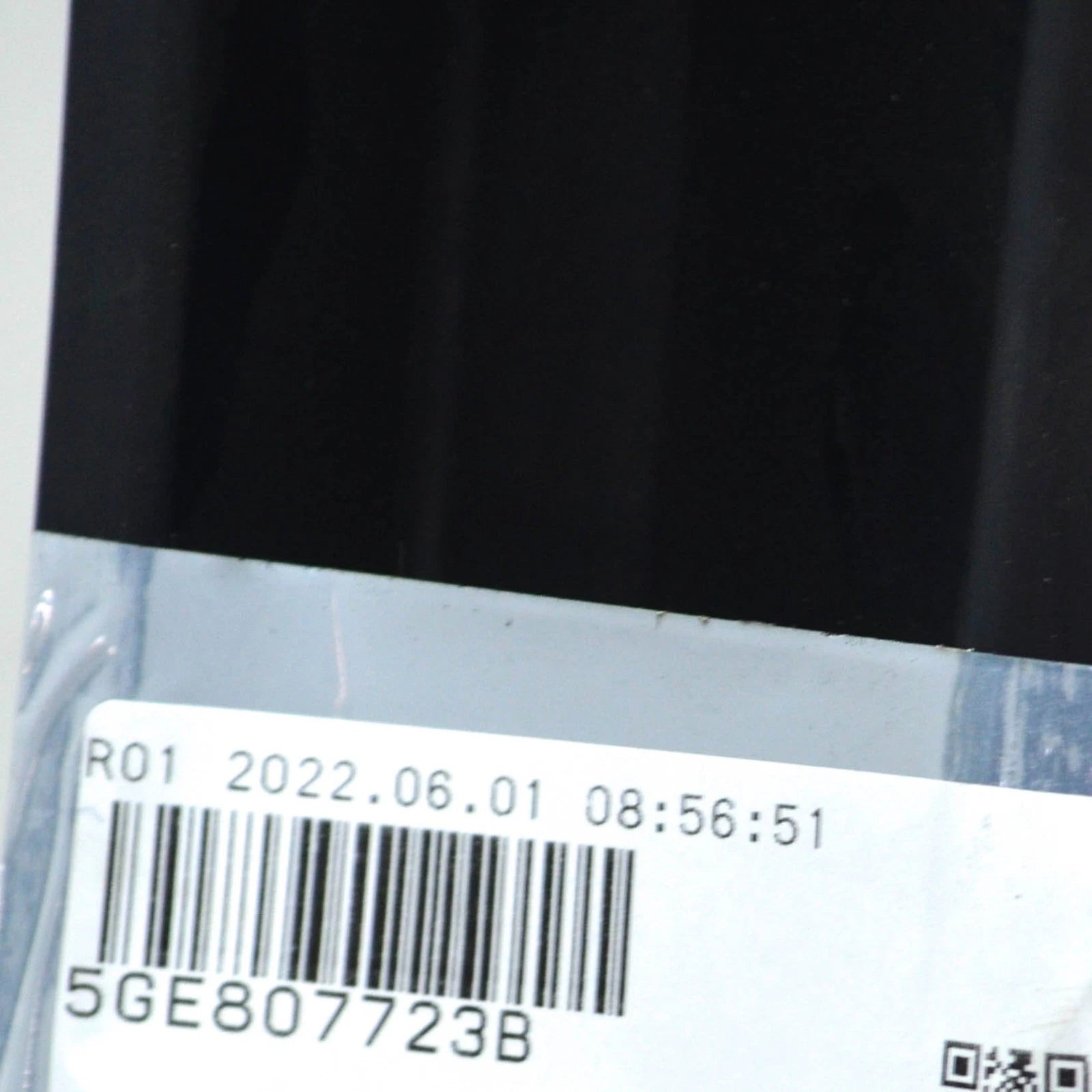 NEW VOLKSWAGEN GOLF MK7 5G FRONT LEFT BUMPER BRACKET 5GE807723B ORIGINAL