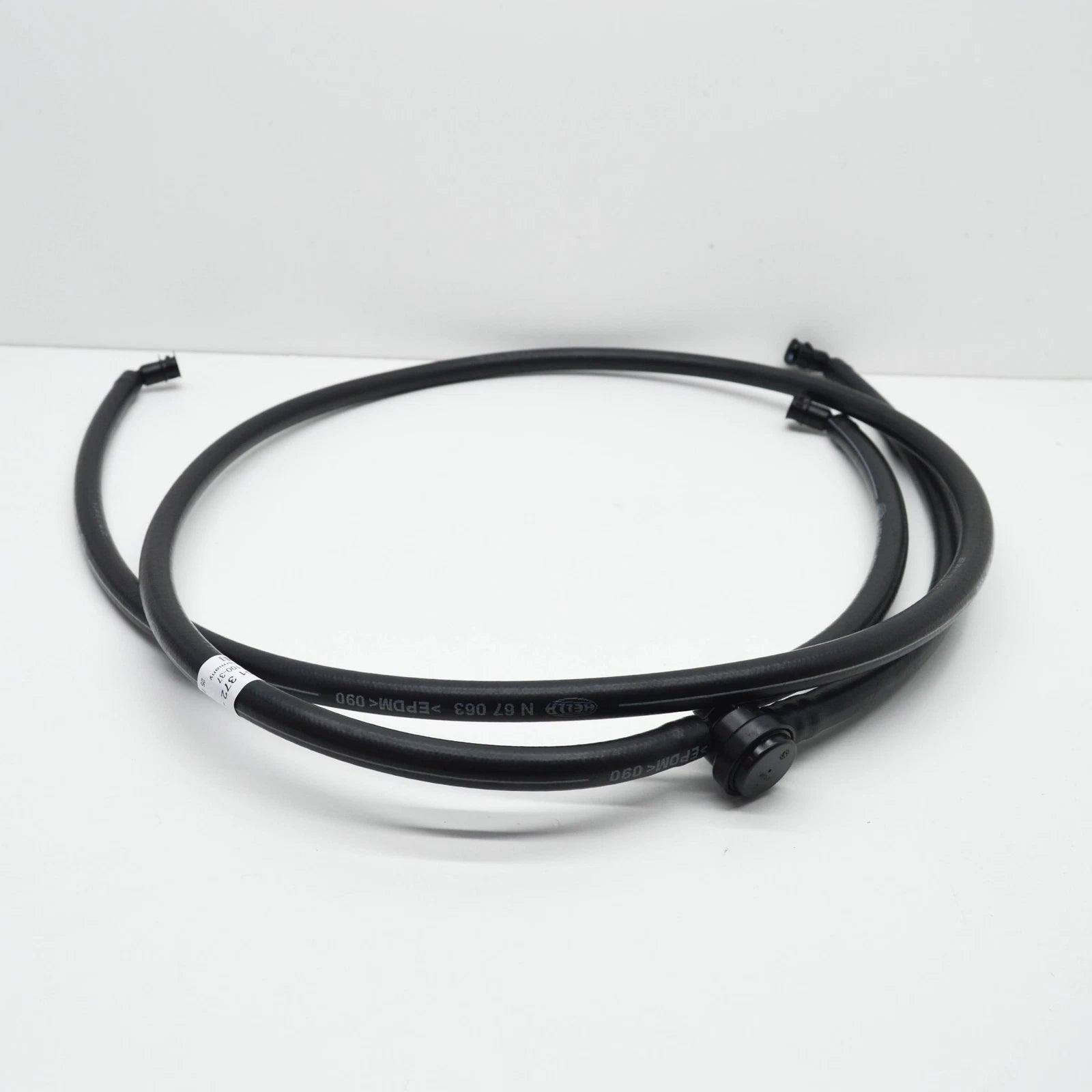 NEW BMW 6 CABRIO E64 HEADLIGHT WASHER HOSE 61677051372 7051372 ORIGINAL