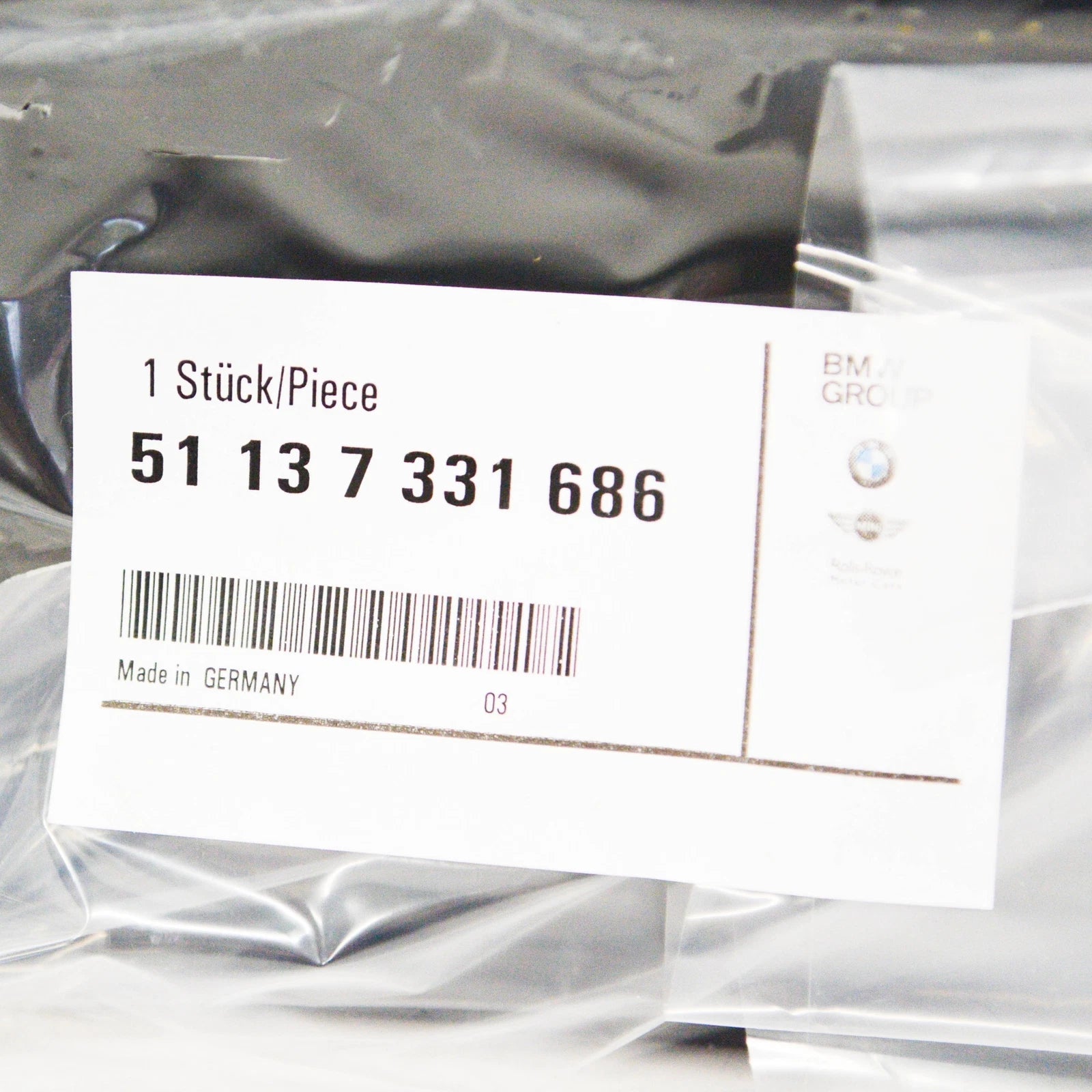 NEW BMW 5 F07 FRONT BUMPER LICENSE PLATE BASEPLATE 51137331686 ORIGINAL
