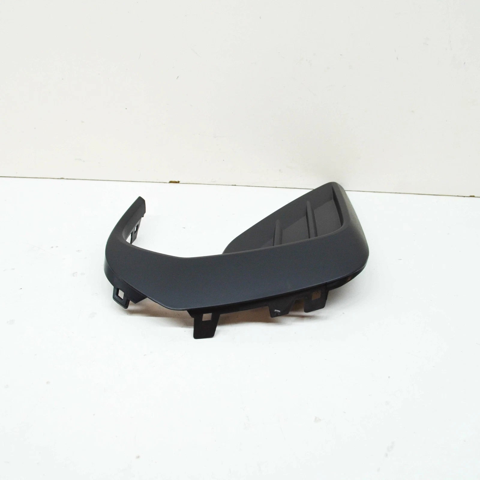 NEW VOLKSWAGEN TIGUAN AD FRONT LEFT VENT GRILLE TRIM 5NA853665F9B9