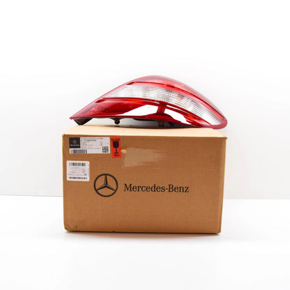NEW MERCEDES-BENZ SLK R171 REAR RIGHT TAIL LAMP A1718200264 ORIGINAL