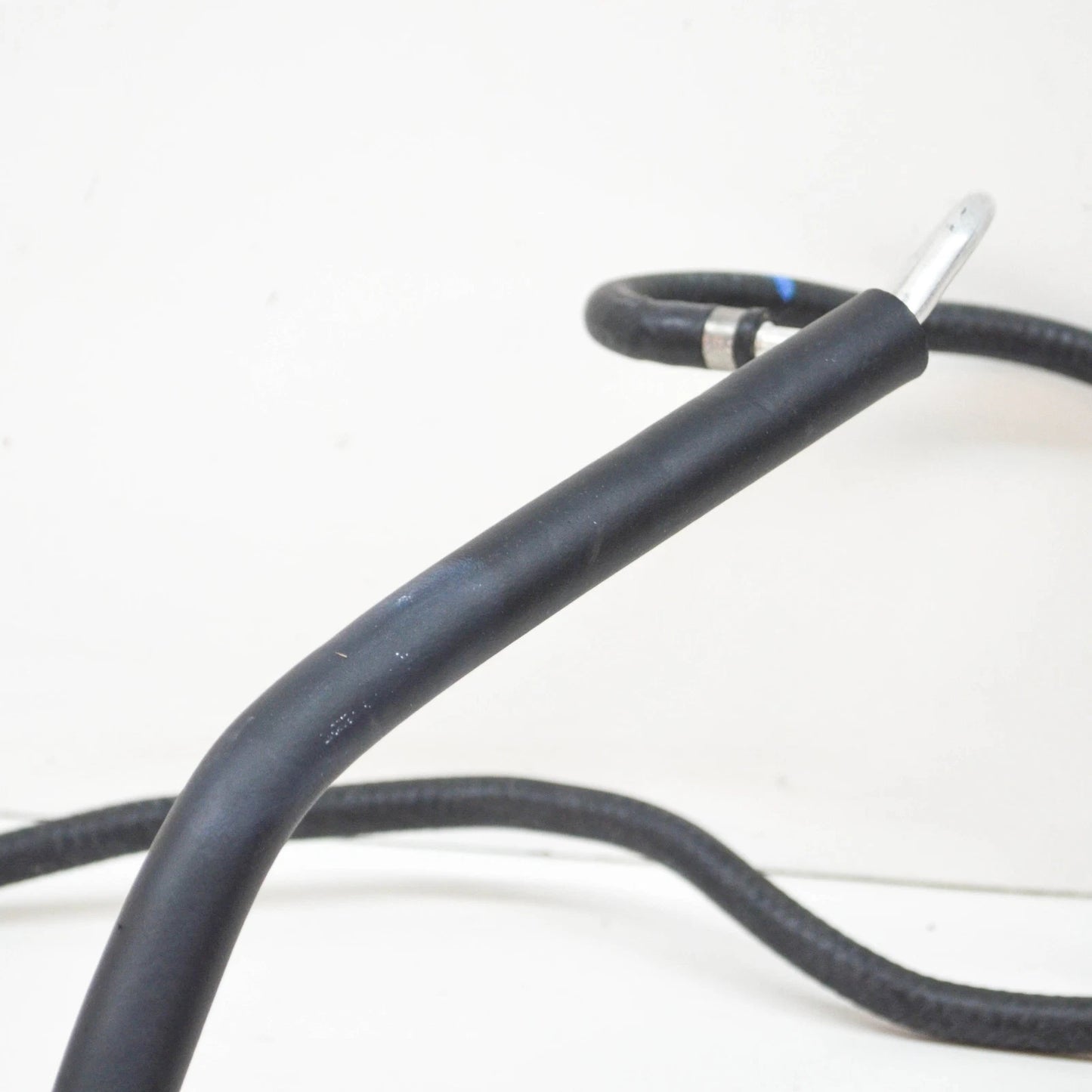 NEW MB GL X166 INTERMEDIATE PIECE TO WINDSHIELD TANK HOSE A1668305096 ORIGINAL