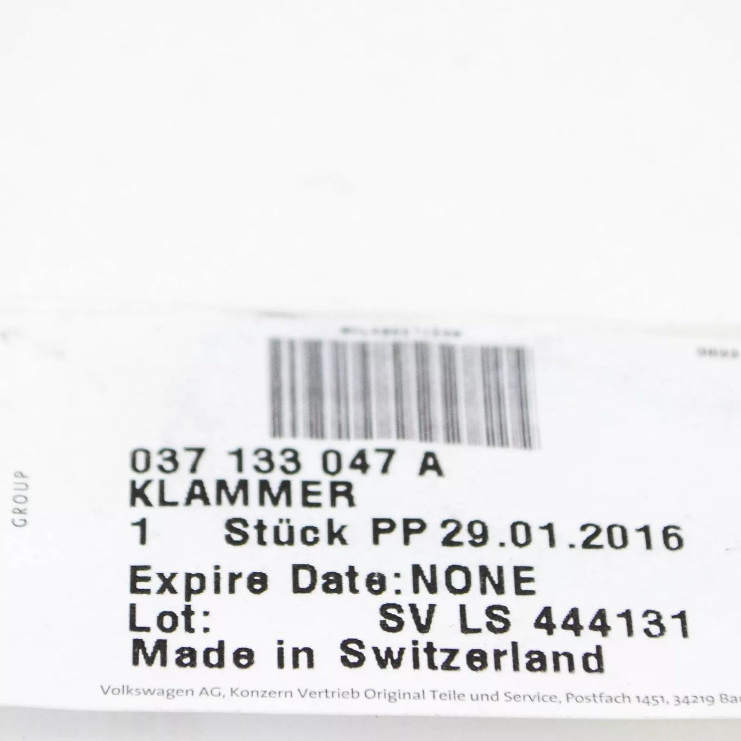 NEW VOLKSWAGEN JETTA A6 FUEL INJECTOR CLIP 037133047A ORIGINAL