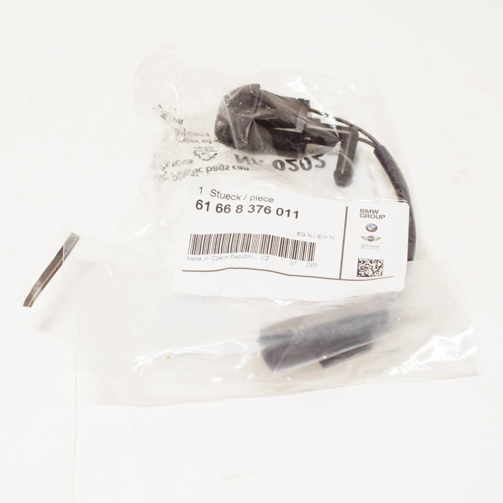 NEW BMW Z3 E36 WINDSHIELD WASHER NOZZLE 61668376011 8376011 ORIGINAL