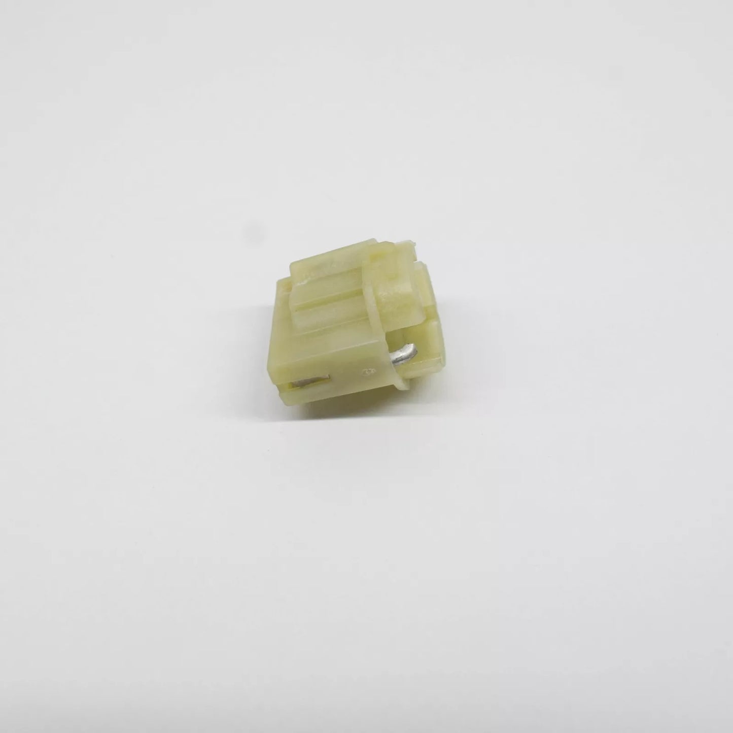 NEW BMW 7 E38 LIGHT BULB SOCKET 63218355883 8355883 ORIGINAL