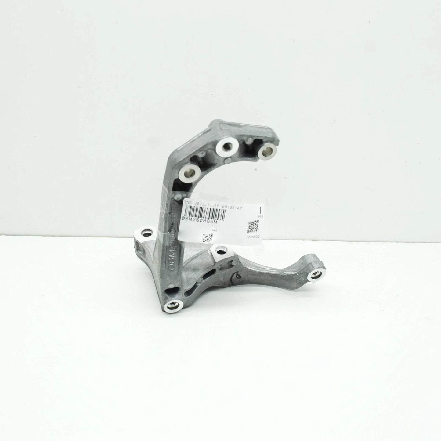 NEW AUDI TT FV A/C CONDENSER COMPRESSOR BRACKET 06M260885M