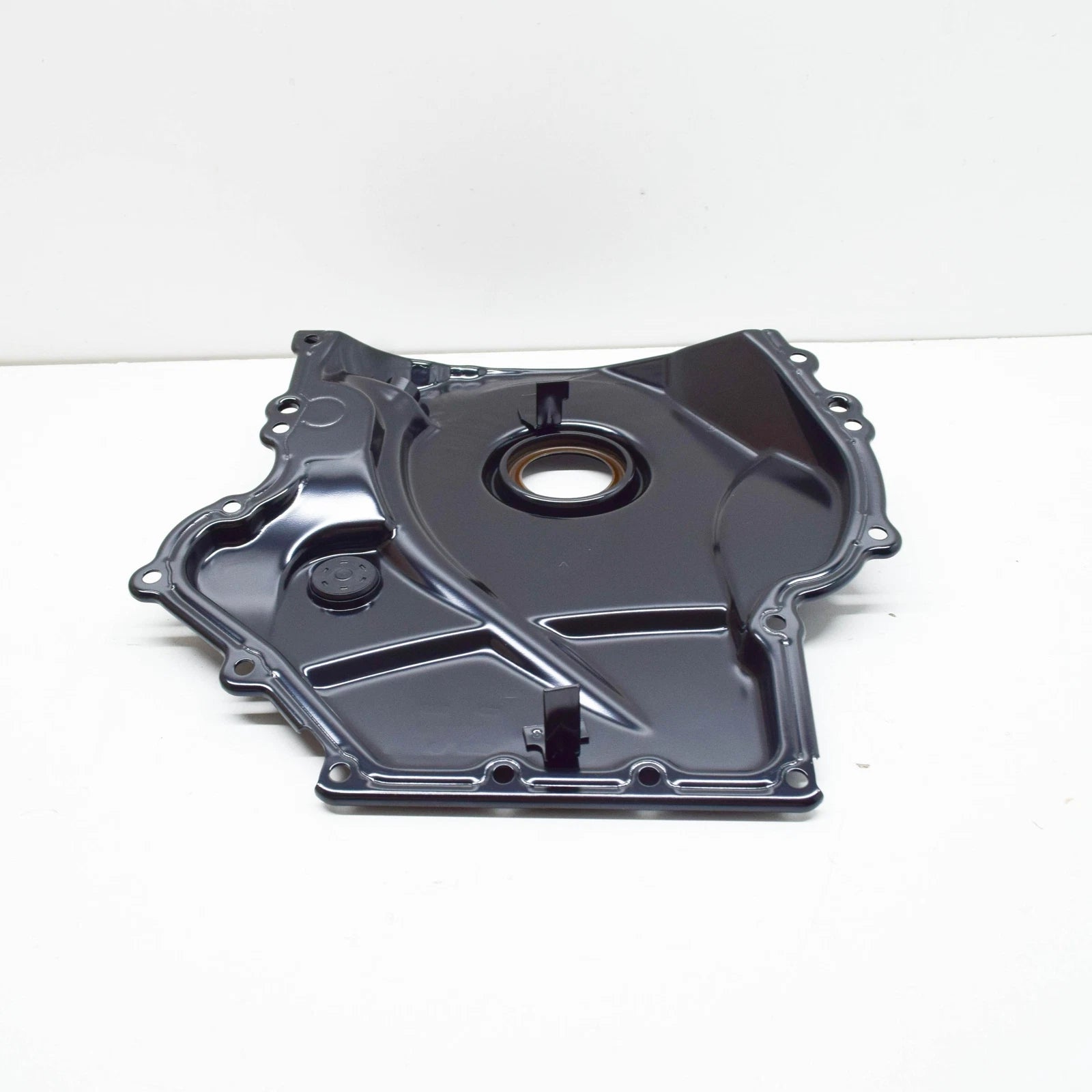 NEW VOLKSWAGEN ARTEON 3H7 FRONT LOWER ENGINE TIMING COVER 06N109210 ORIGINAL