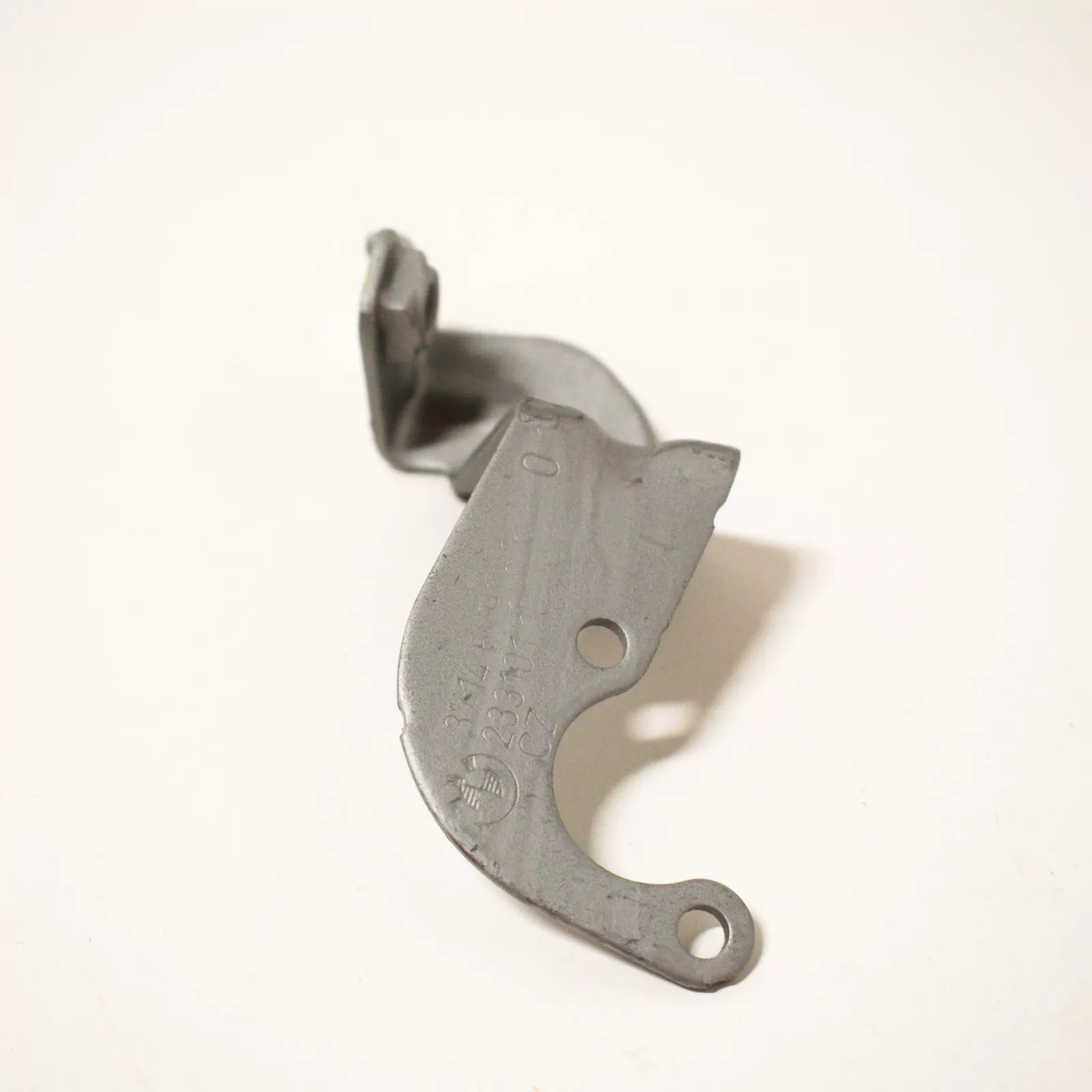 NEW BMW 1 F21 LEFT SIDE HEIGHT LEVEL SENSOR BRACKET 37146797816 6797816 ORIGINAL