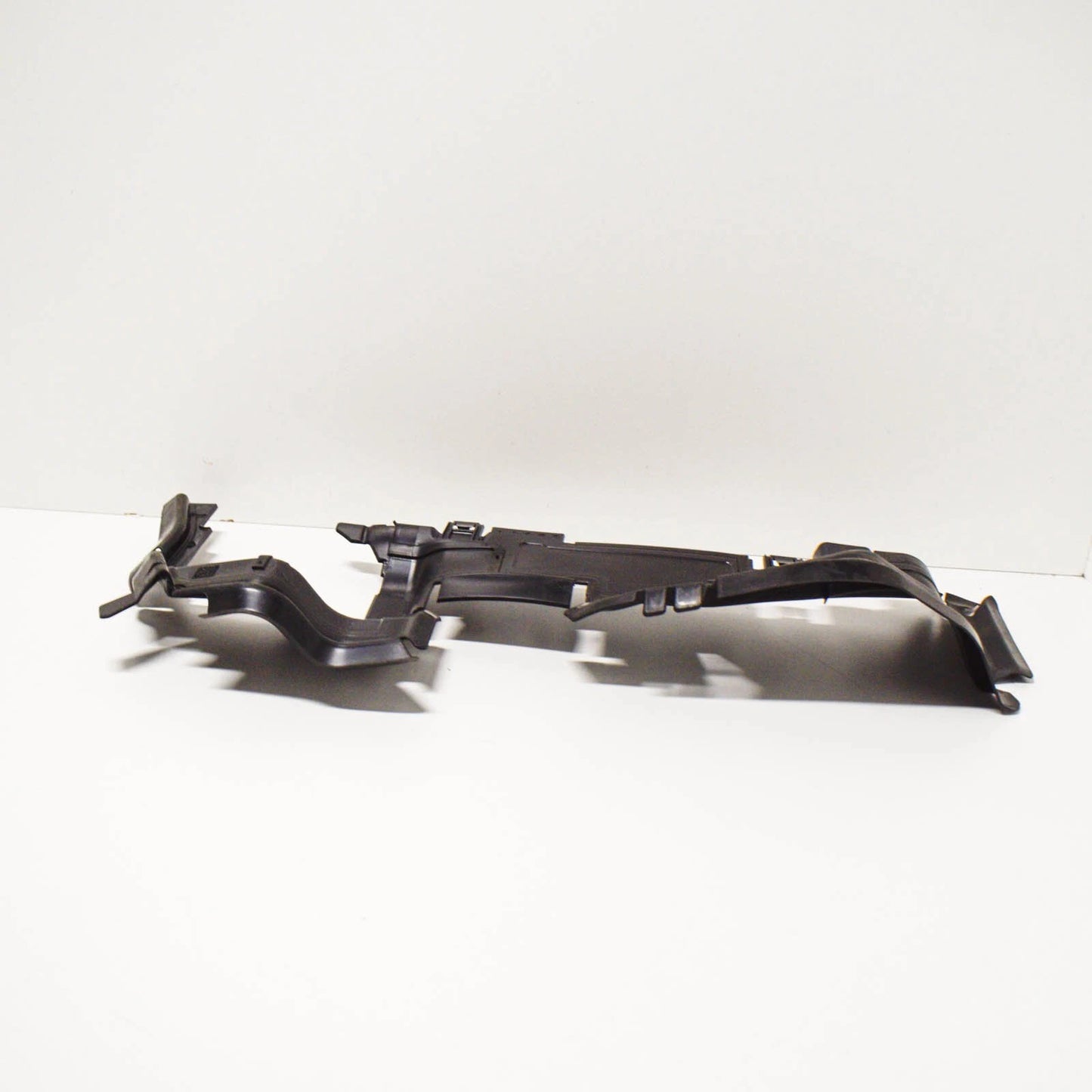 NEW AUDI SQ5 80A FRONT RIGHT RADIATOR AIR BAFFLE 80A121284K