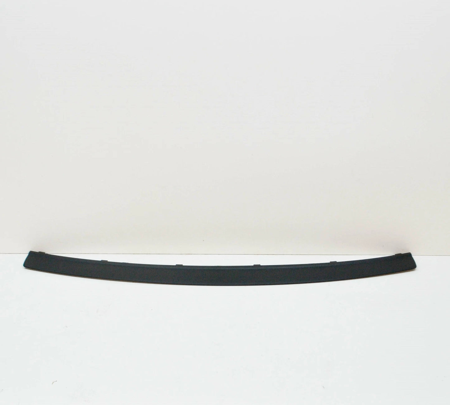 NEW VOLKSWAGEN TOUAREG 7L MK1 REAR BUMPER PLATE 7L6807787A01C ORIGINAL