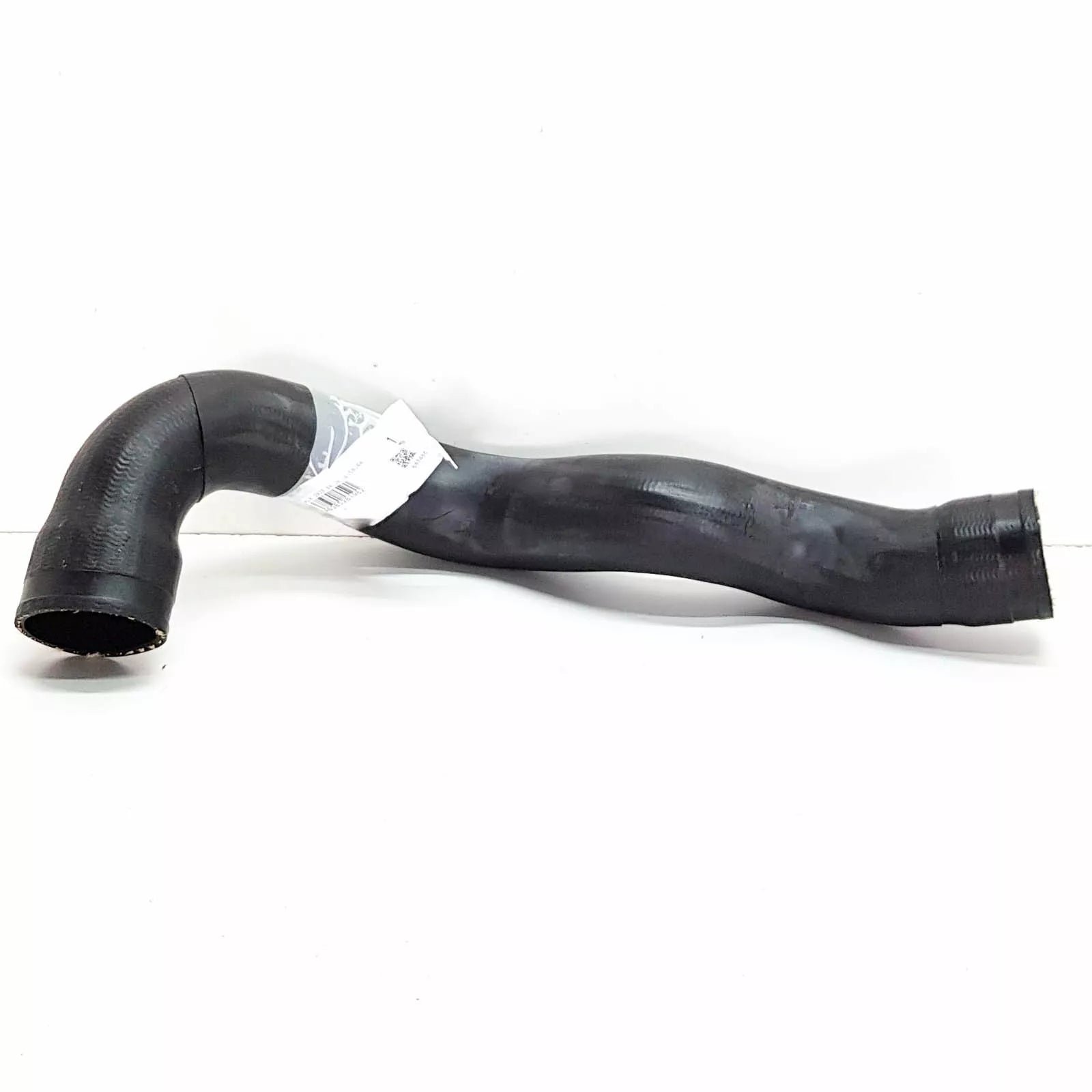 NEW MB VITO 638 CHARGE AIR INTERCOOLER TO INTAKE PIPE HOSE A6385281982