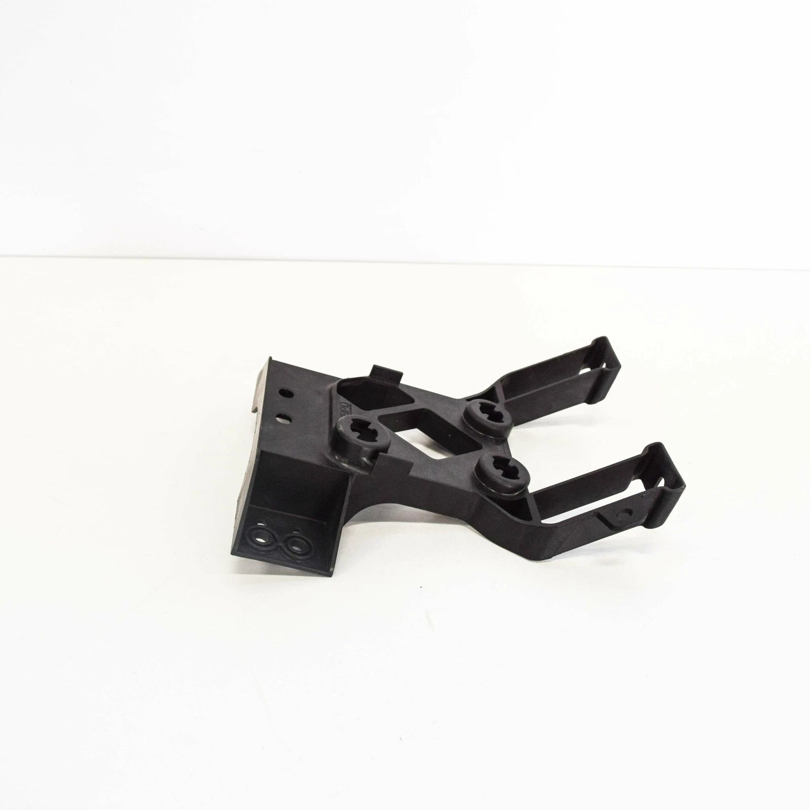 NEW MB CLA C117 ADAPTIVE CRUISE CONTROL SENSOR BRACKET A1176220100 ORIGINAL