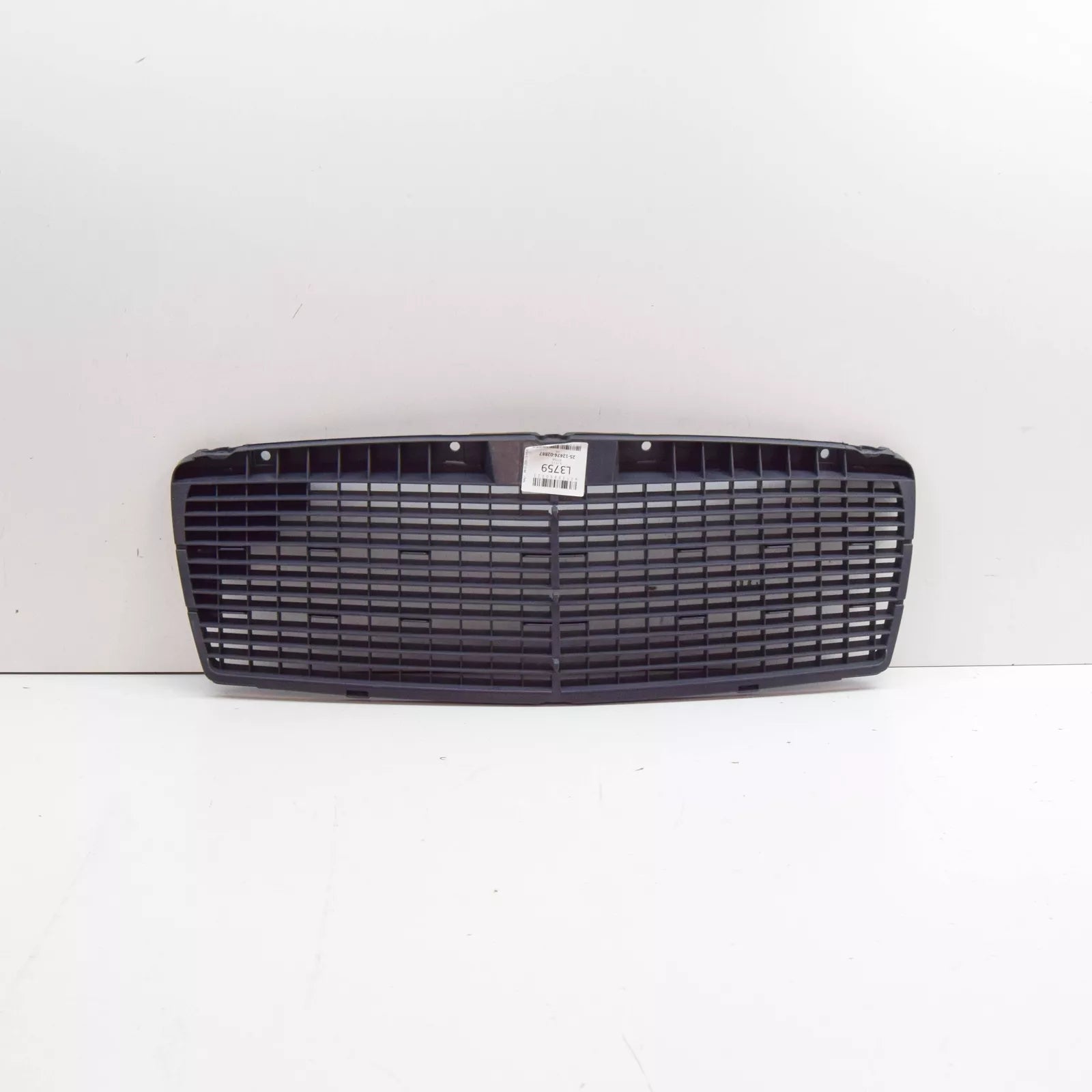 NEW MERCEDES-BENZ E-CLASS W210 RADIATOR GRILLE SHELL A2108880023 ORIGINAL