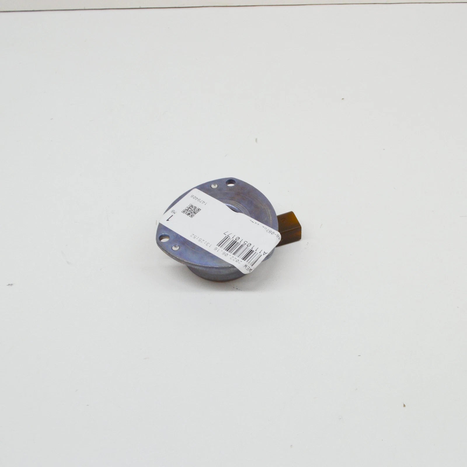 NEW MERCEDES-BENZ SLK R170 ENGINE CAMSHAFT MAGNET  A1110510177